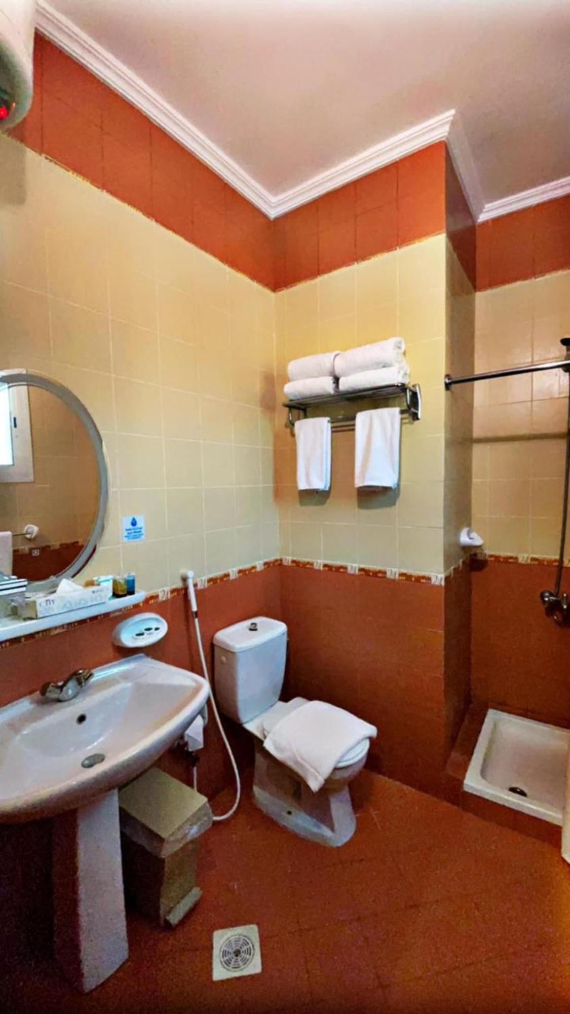 فندق المروج كريم Almorooj Kareem Hotel Jiddah Esterno foto