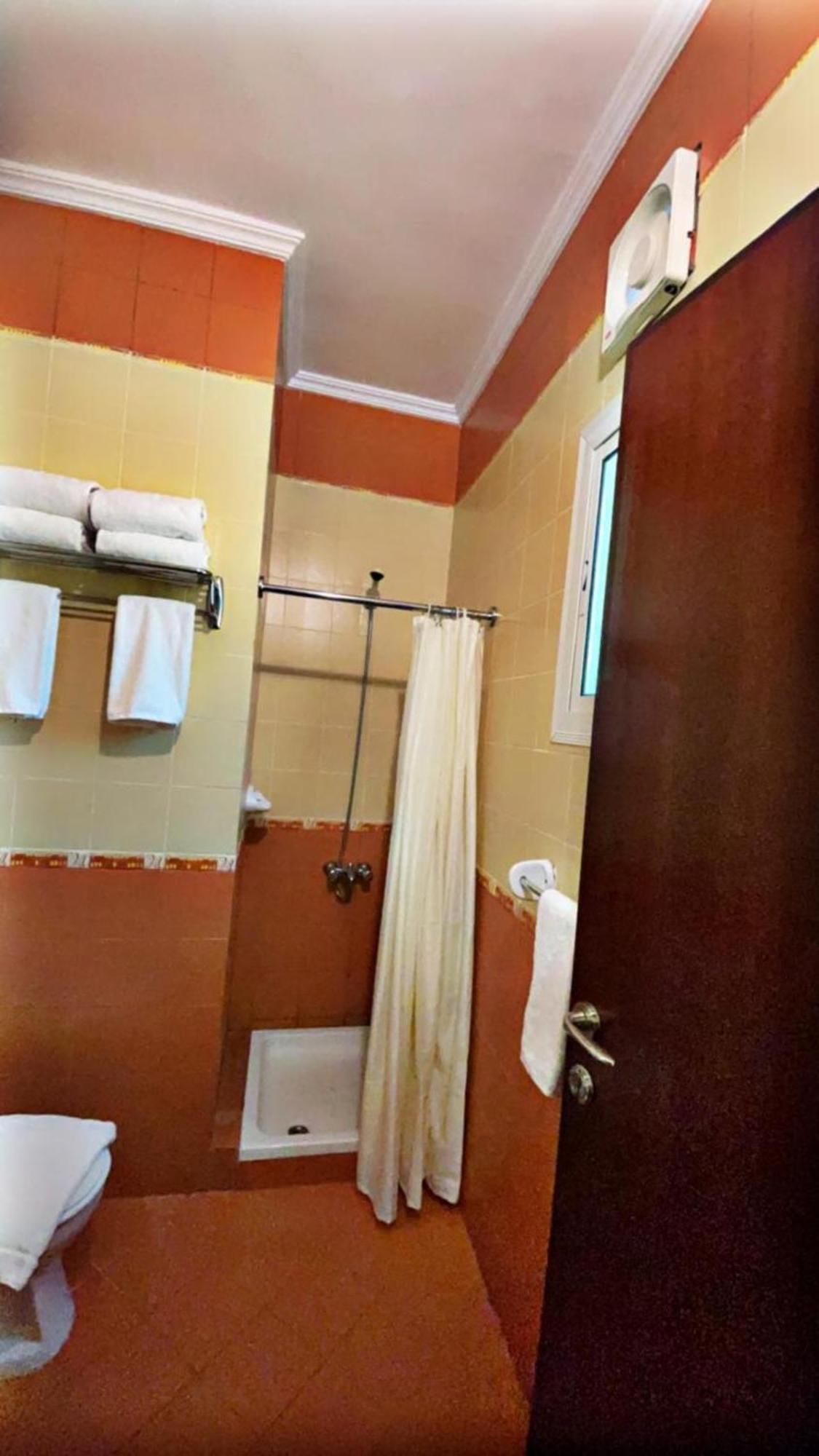 فندق المروج كريم Almorooj Kareem Hotel Jiddah Esterno foto