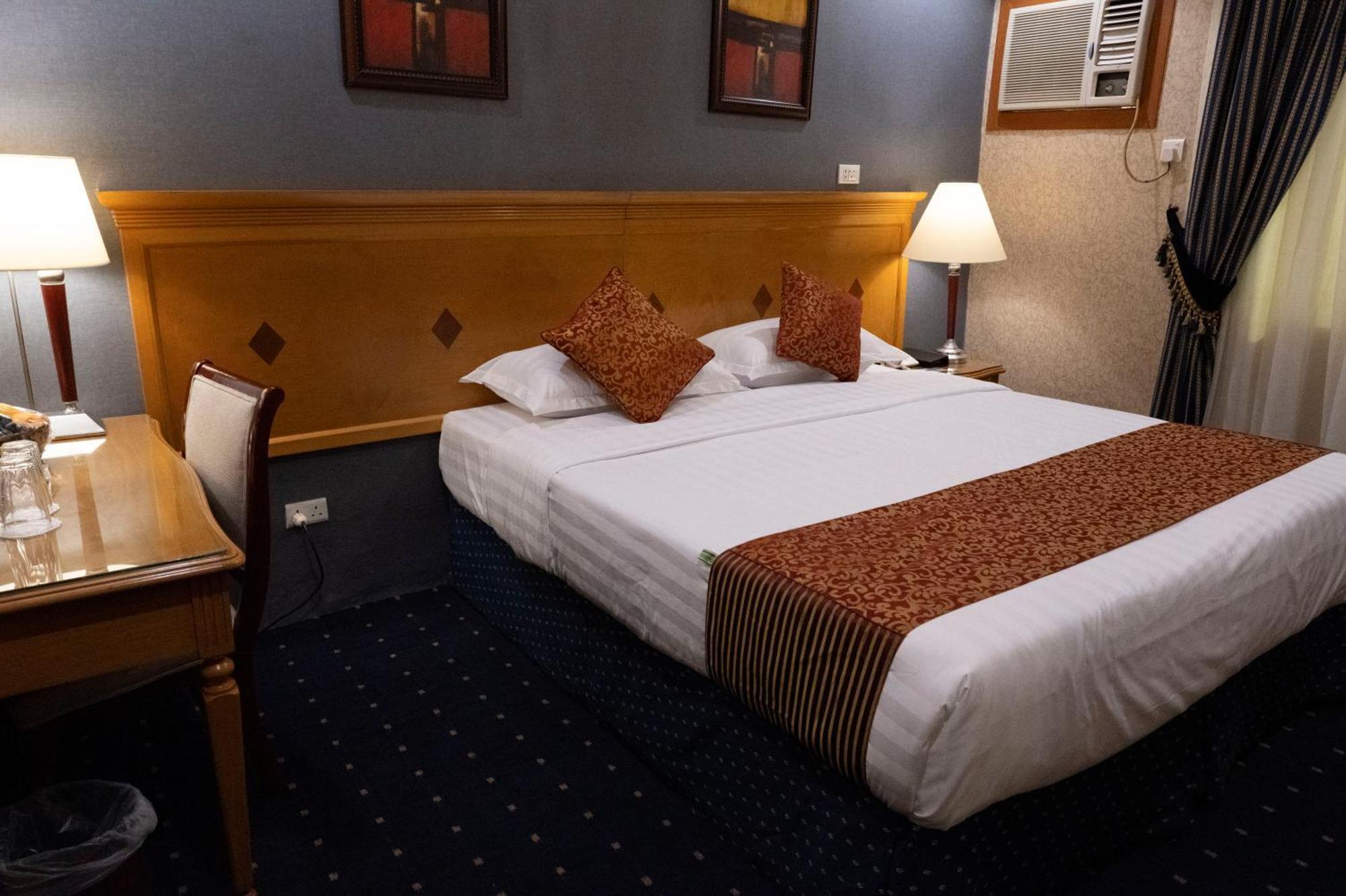 فندق المروج كريم Almorooj Kareem Hotel Jiddah Esterno foto